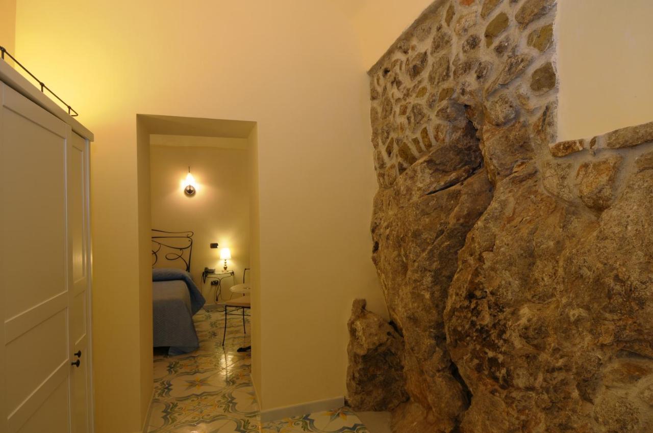Terrazza Di Rosa - Sea View Villa Praiano Bagian luar foto