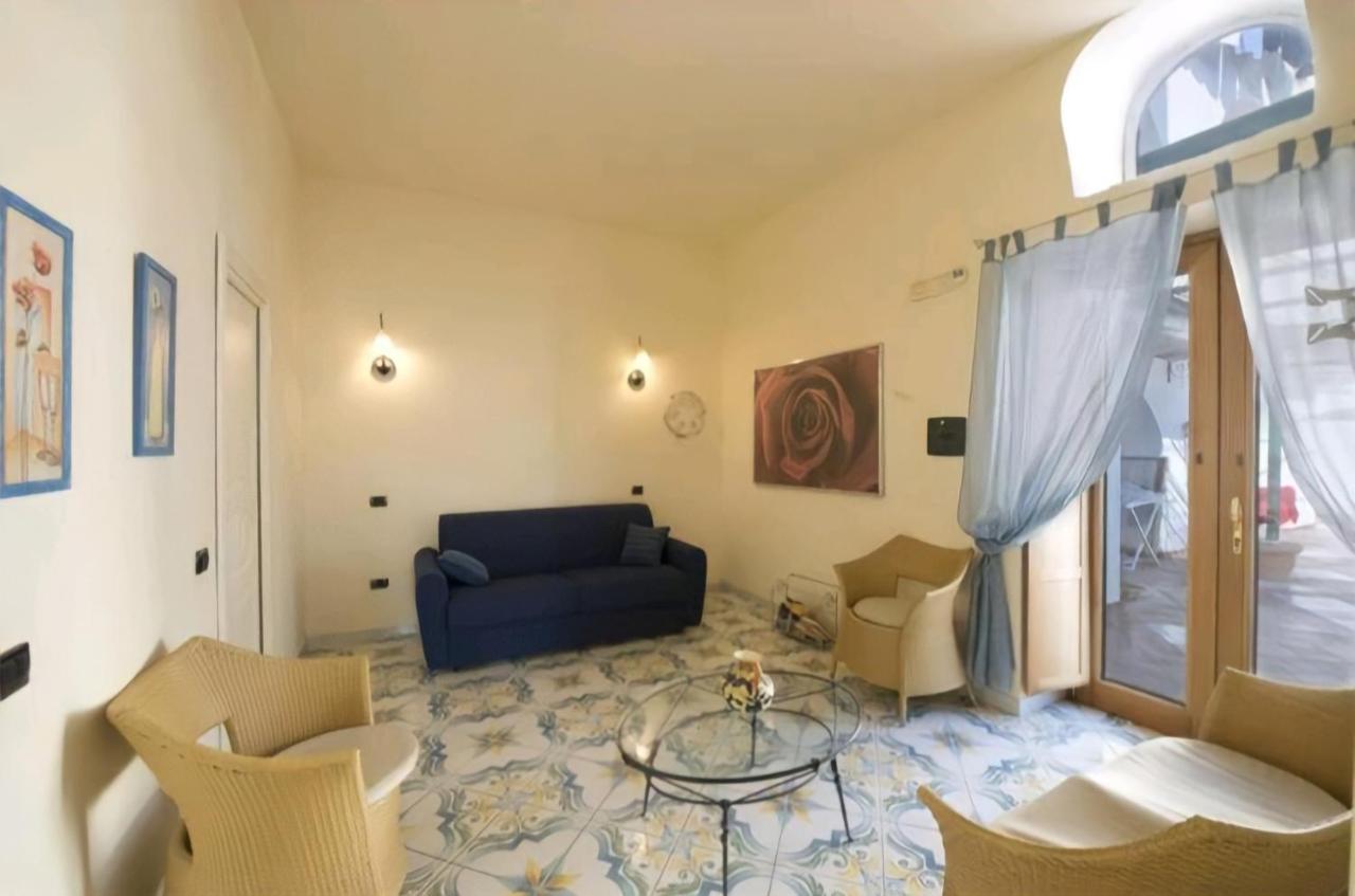 Terrazza Di Rosa - Sea View Villa Praiano Bagian luar foto