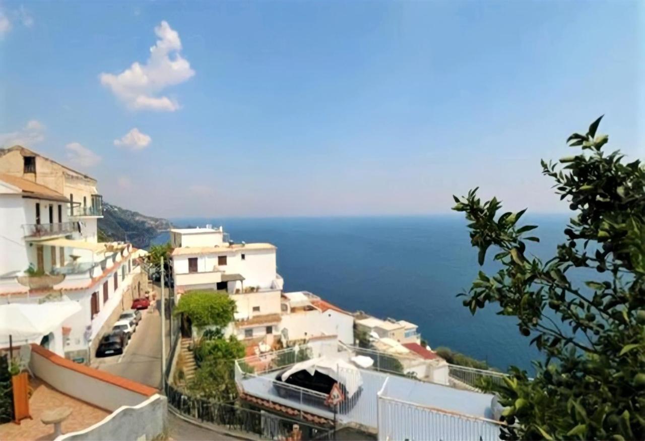 Terrazza Di Rosa - Sea View Villa Praiano Bagian luar foto