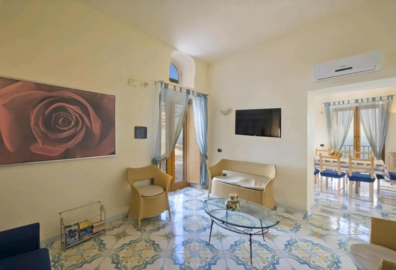 Terrazza Di Rosa - Sea View Villa Praiano Bagian luar foto